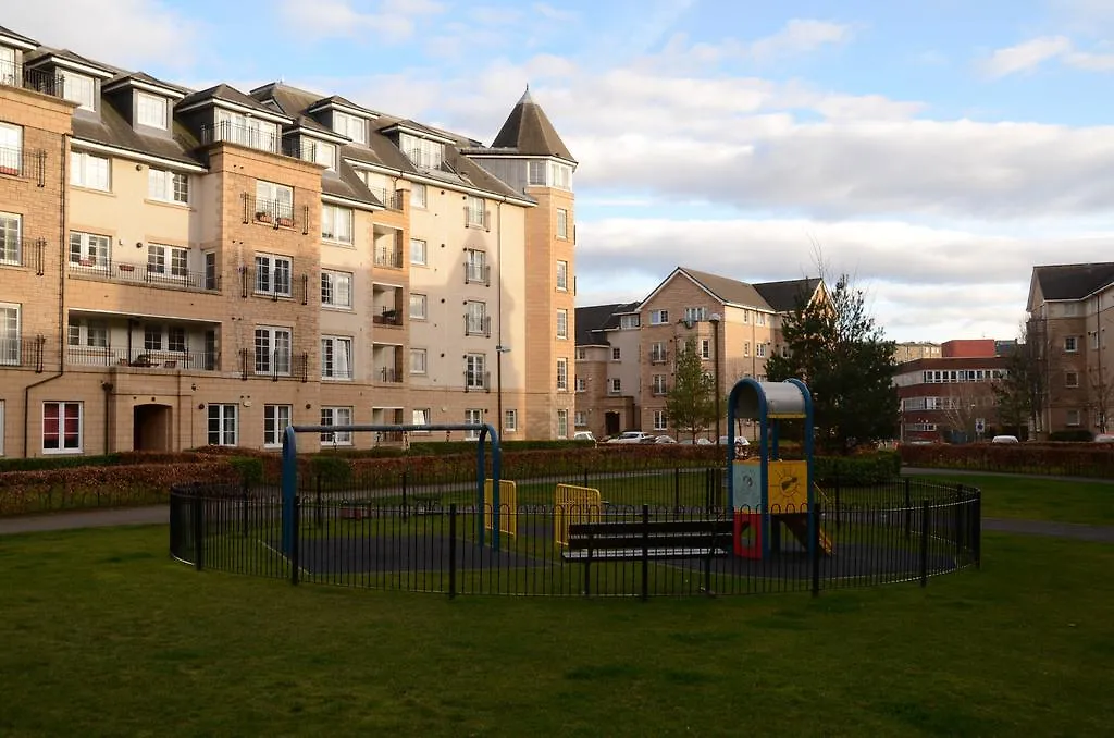 Powderhall Riverside Apartment Edinburgh